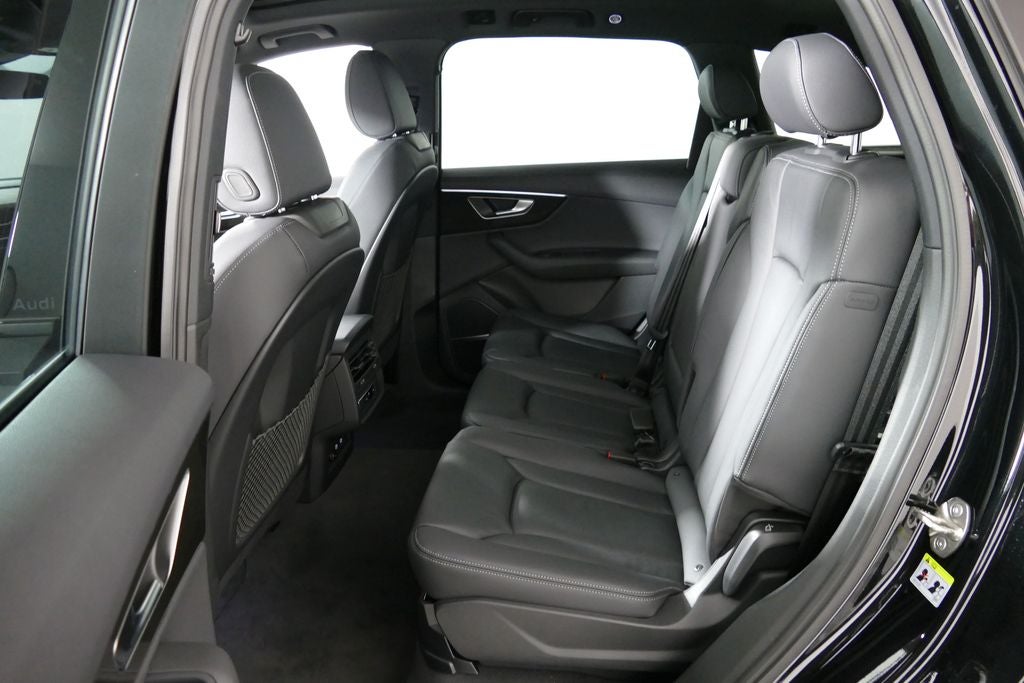 2026 Audi Q7 45 Premium quattro