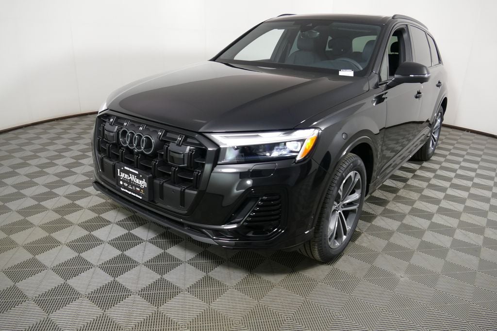 2026 Audi Q7 45 Premium quattro
