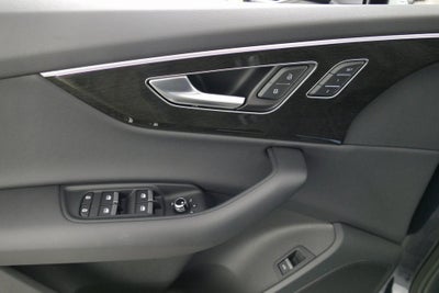 2025 Audi Q7 45 Premium quattro