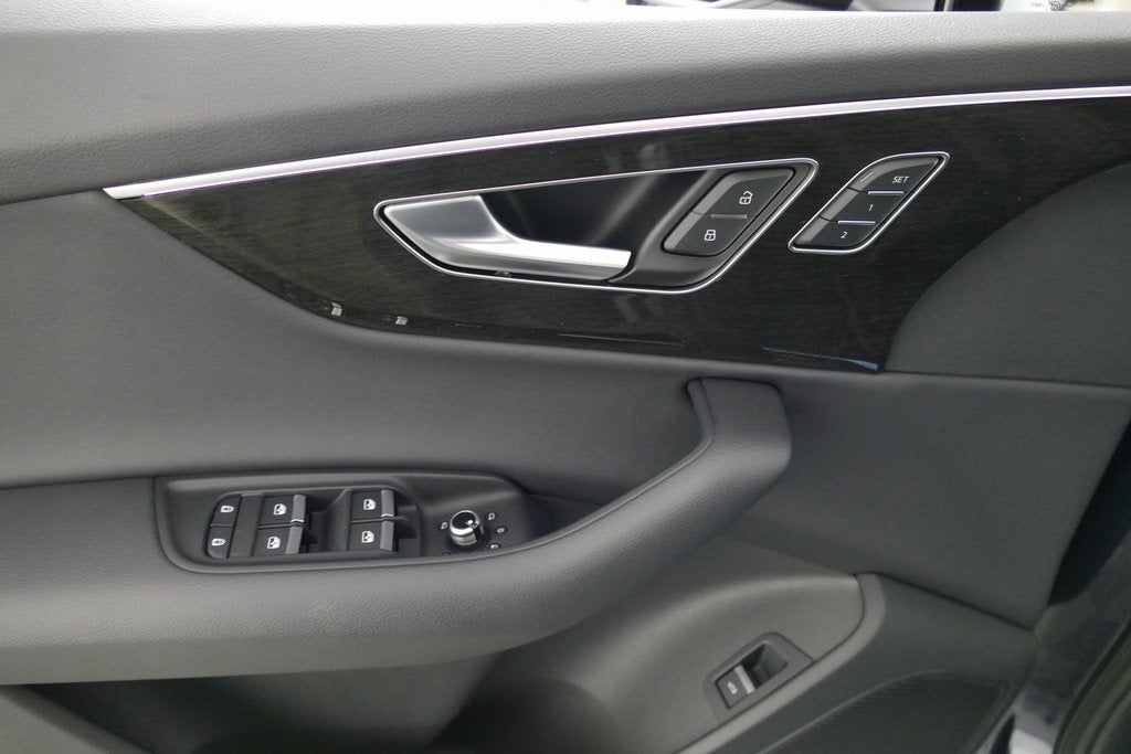 2025 Audi Q7 45 Premium quattro