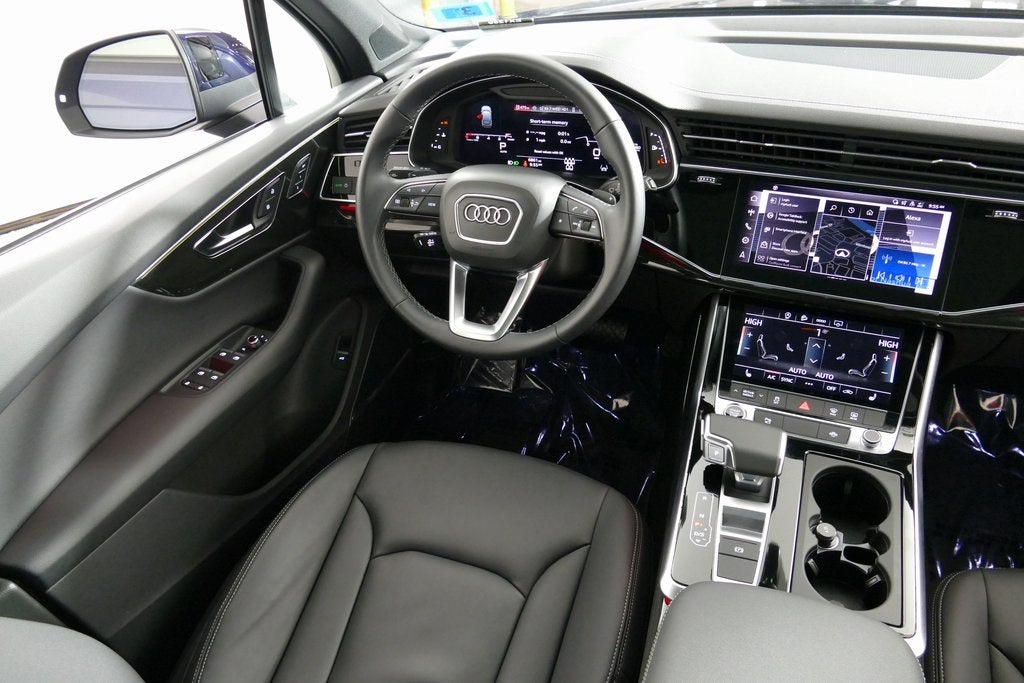 2025 Audi Q7 45 Premium quattro