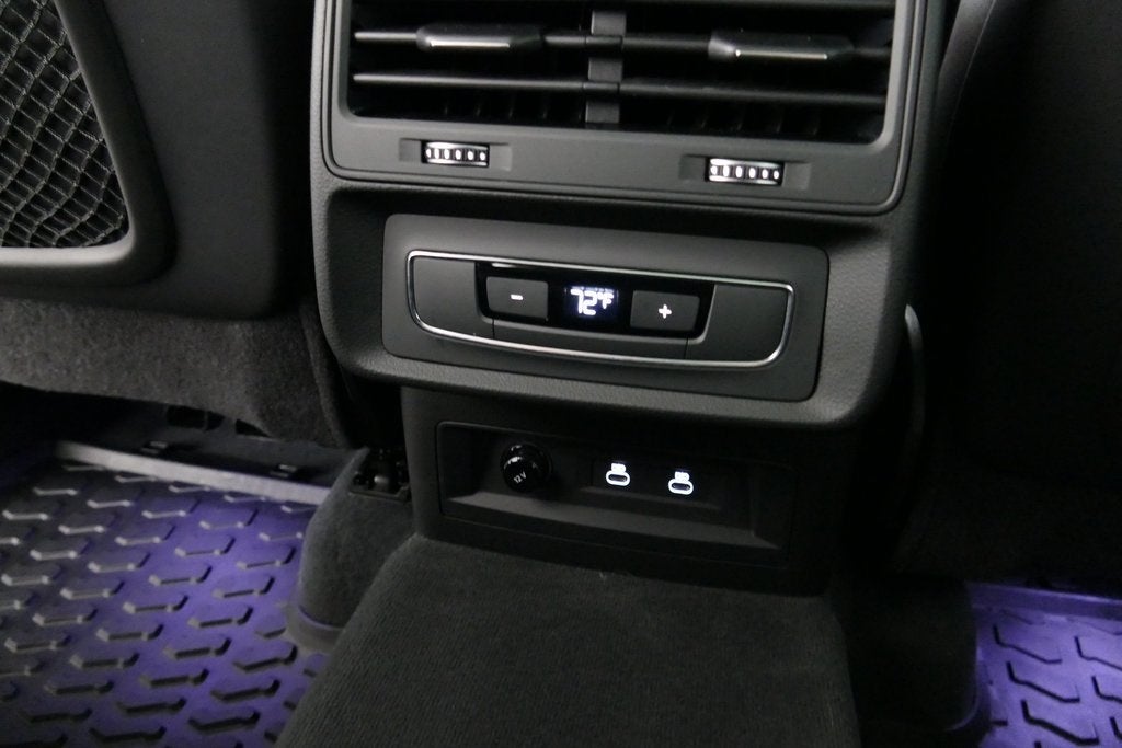 2025 Audi Q7 45 Premium quattro