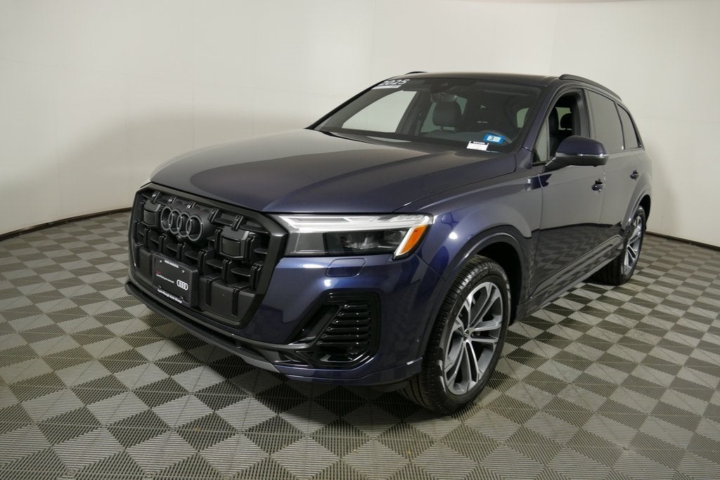 2025 Audi Q7 45 Premium quattro