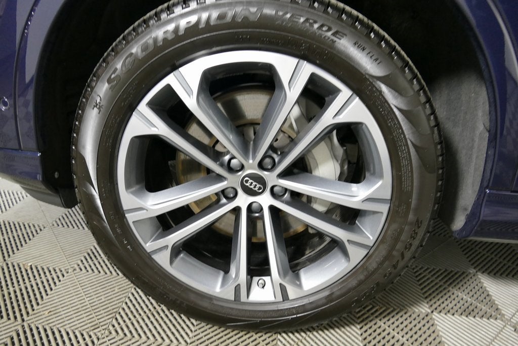 2025 Audi Q7 45 Premium quattro