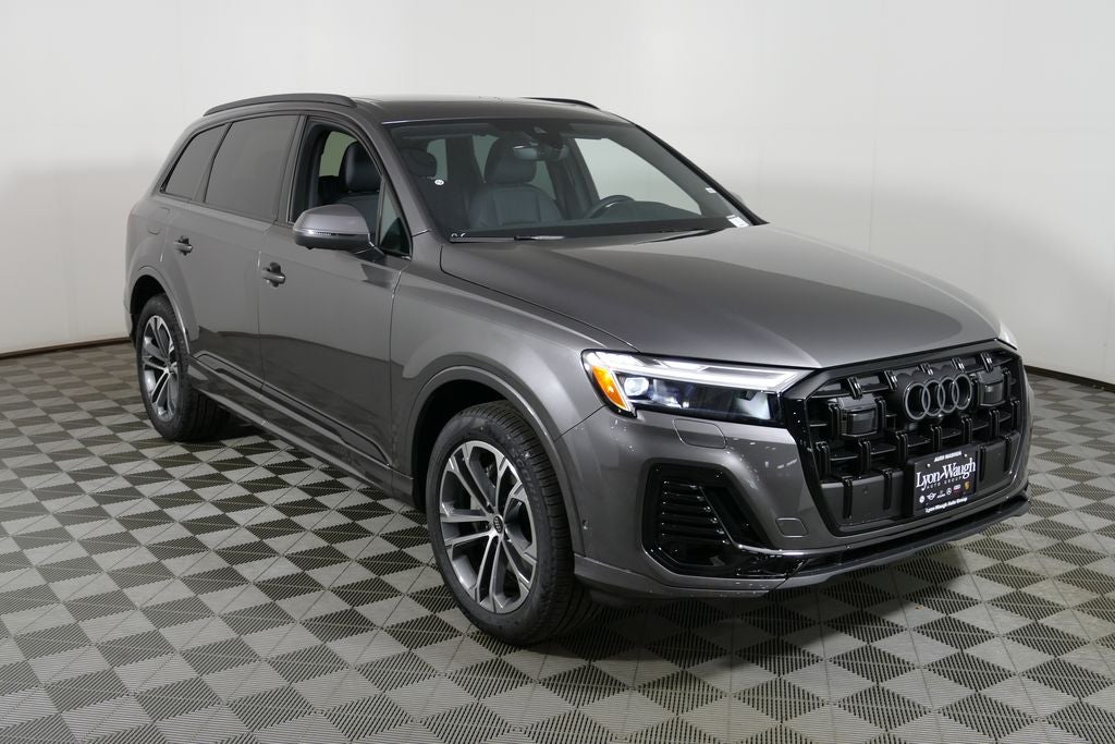 2026 Audi Q7 45 Premium quattro