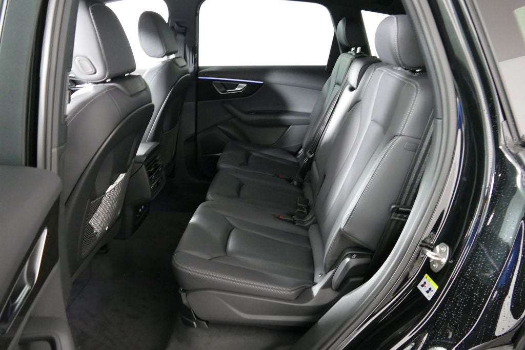 2026 Audi Q7 45 Premium quattro