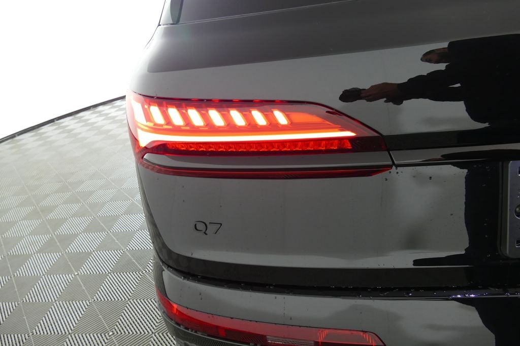 2026 Audi Q7 45 Premium quattro