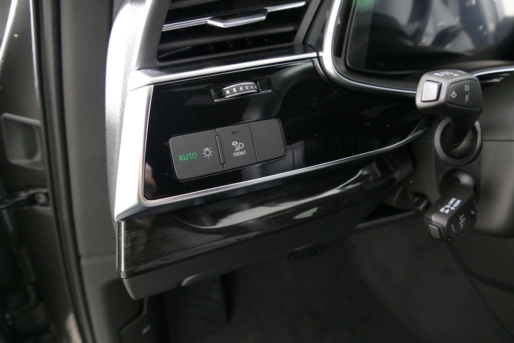 2026 Audi Q7 45 Premium quattro