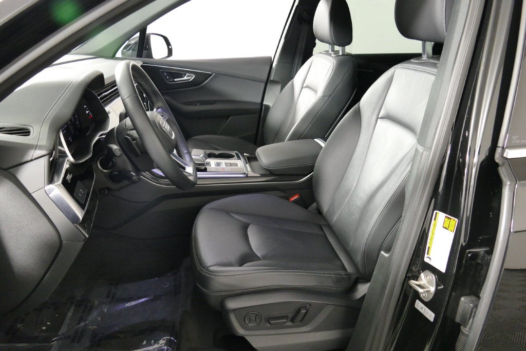 2025 Audi Q7 45 Premium quattro
