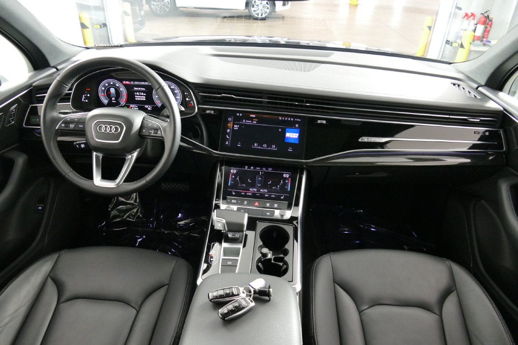 2025 Audi Q7 45 Premium quattro