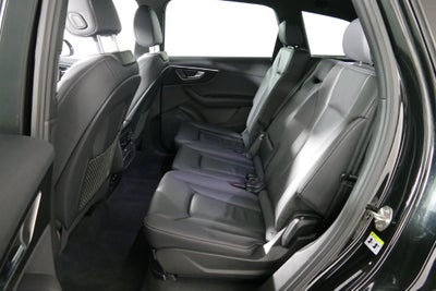 2025 Audi Q7 45 Premium quattro