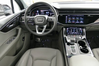2023 Audi Q7 45 Premium quattro