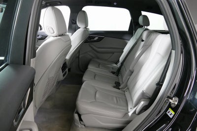 2023 Audi Q7 45 Premium quattro