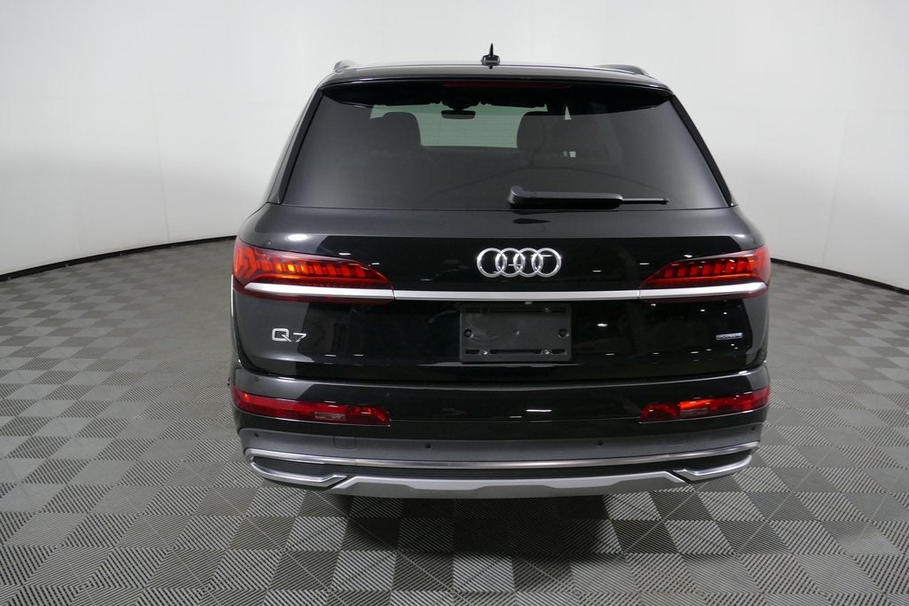2023 Audi Q7 45 Premium quattro