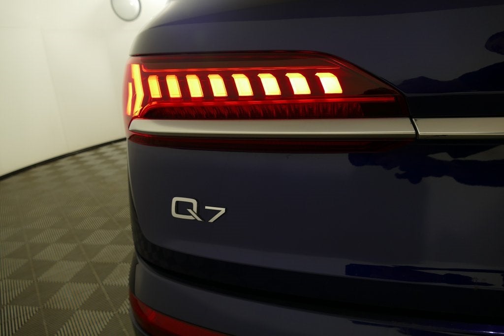 2023 Audi Q7 45 Premium quattro