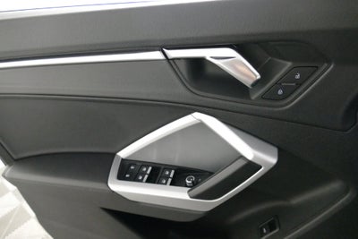2021 Audi Q3 Premium quattro