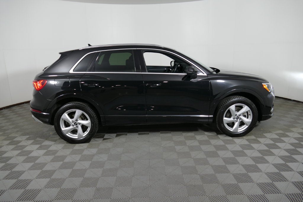 2021 Audi Q3 Premium quattro