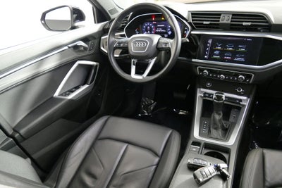 2021 Audi Q3 Premium quattro