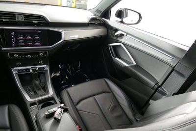 2021 Audi Q3 Premium quattro