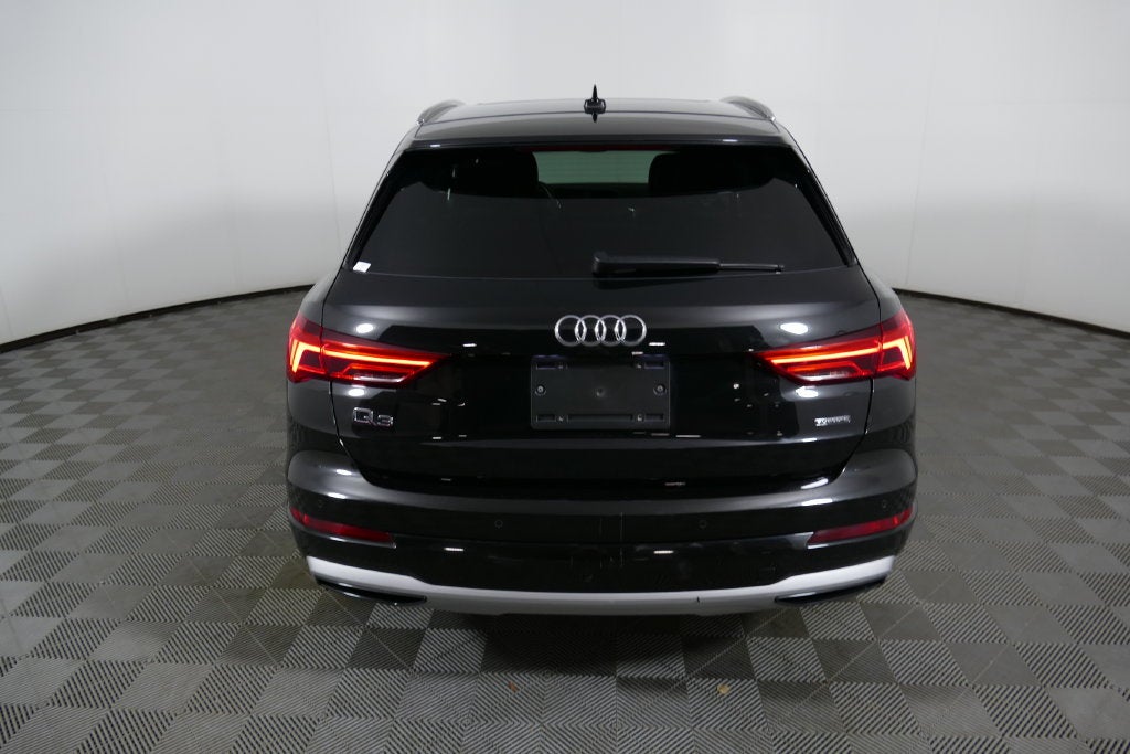 2021 Audi Q3 Premium quattro