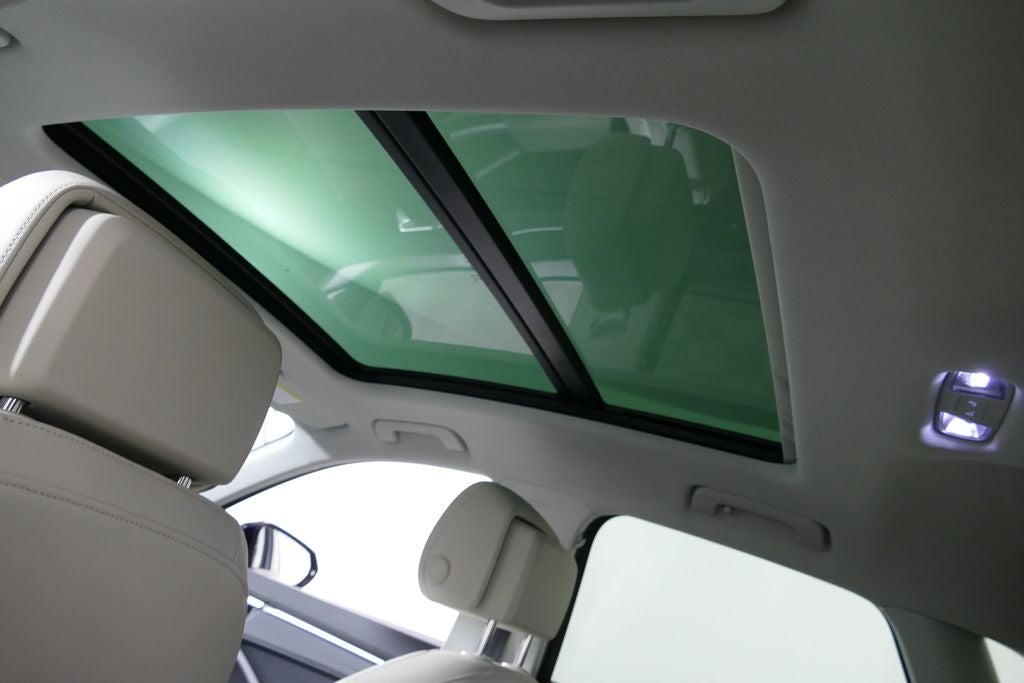 2024 Audi Q3 Premium quattro