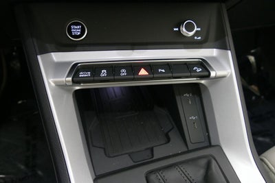 2024 Audi Q3 Premium quattro