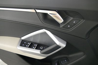 2024 Audi Q3 Premium quattro