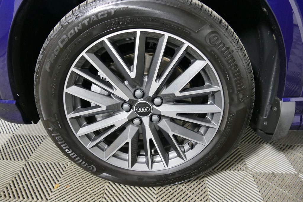 2024 Audi Q3 Premium quattro