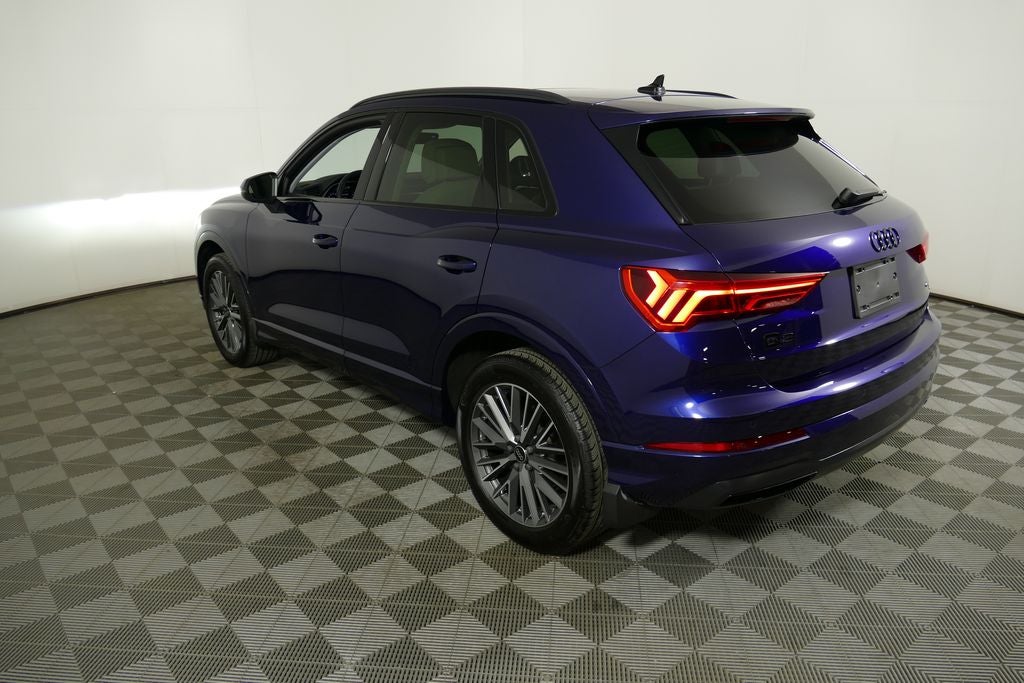 2024 Audi Q3 Premium quattro