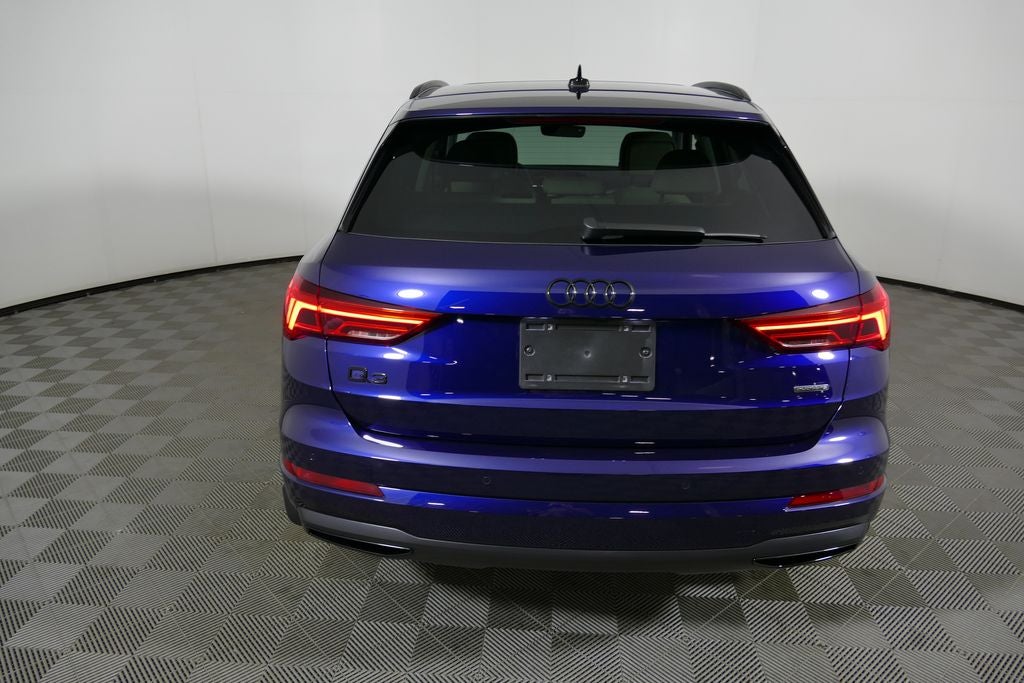 2024 Audi Q3 Premium quattro