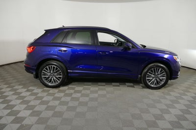 2024 Audi Q3 Premium quattro