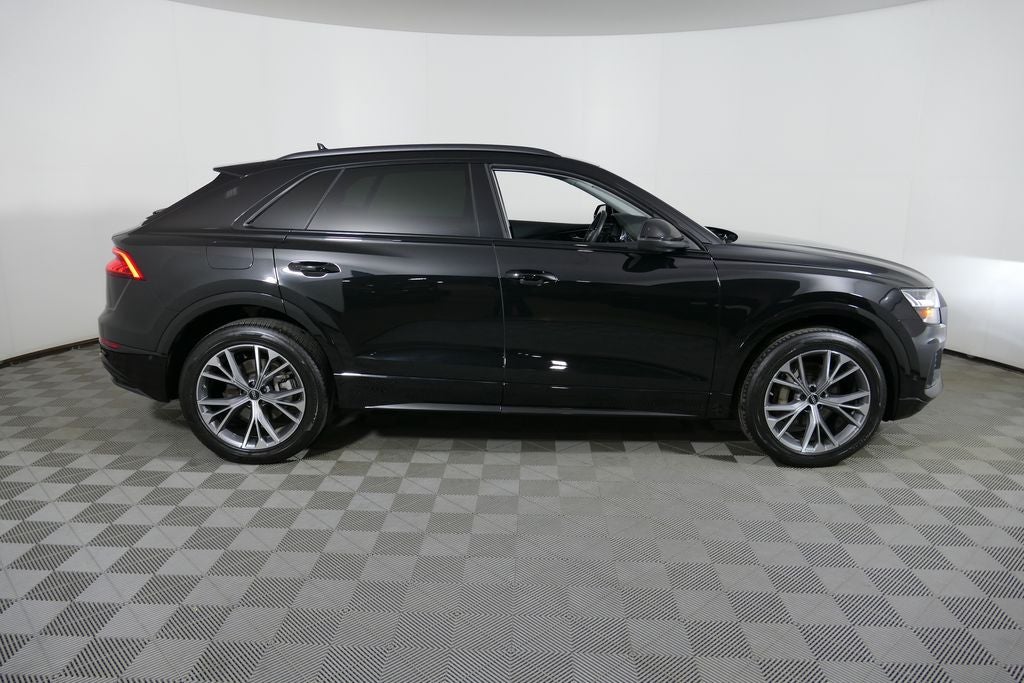 2023 Audi Q8 55 Premium quattro