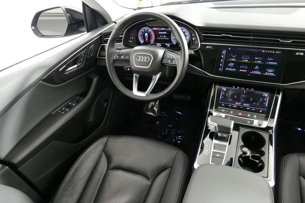 2023 Audi Q8 55 Premium quattro