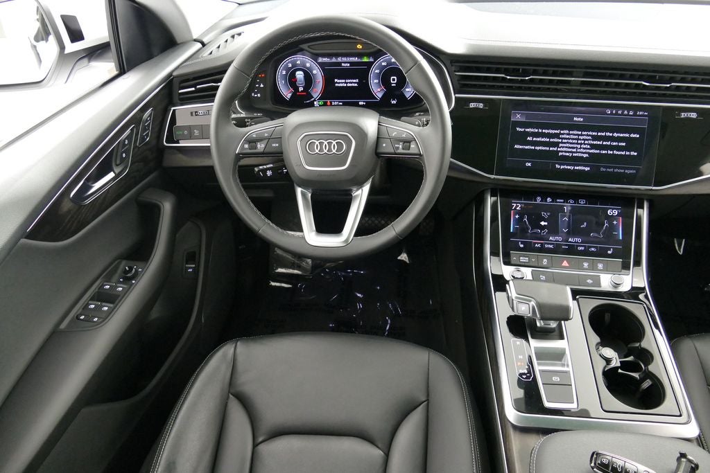 2023 Audi Q8 55 Premium quattro