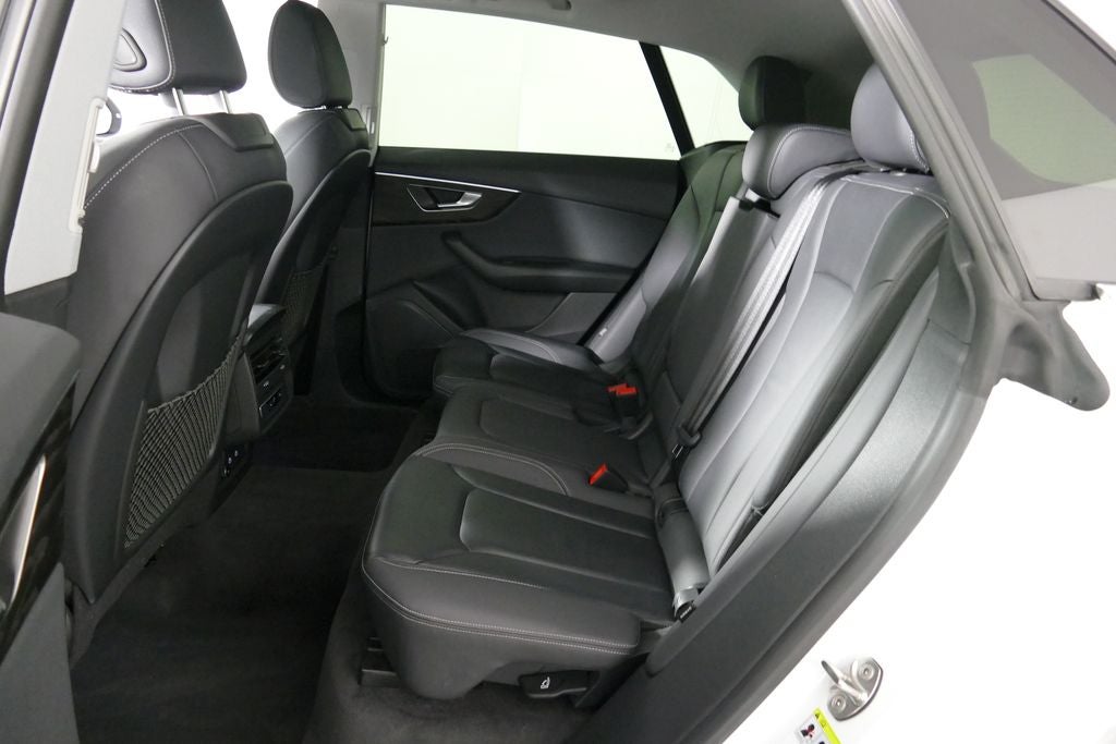 2023 Audi Q8 55 Premium quattro