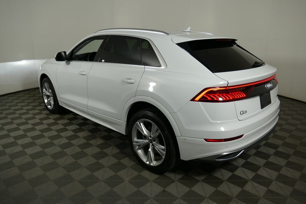 2023 Audi Q8 55 Premium quattro