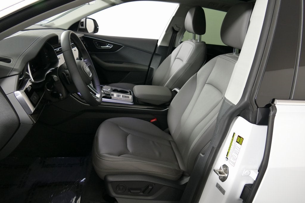 2024 Audi Q8 55 Premium quattro