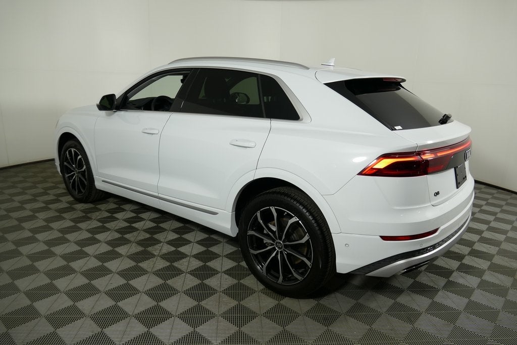 2024 Audi Q8 55 Premium quattro