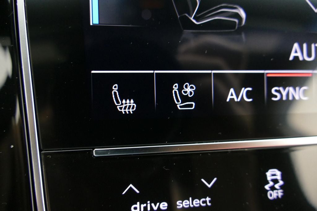 2026 Audi SQ7 Premium Plus quattro