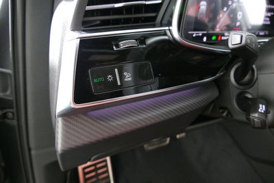 2026 Audi SQ7 Premium Plus quattro