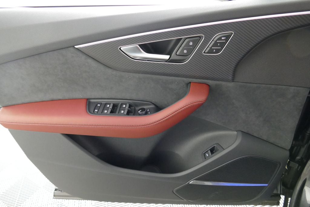 2026 Audi SQ7 Premium Plus quattro