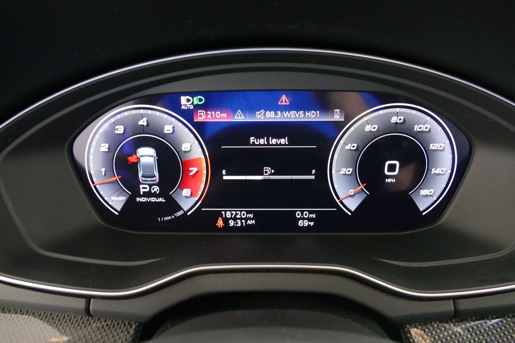 2023 Audi SQ5 Premium Plus quattro