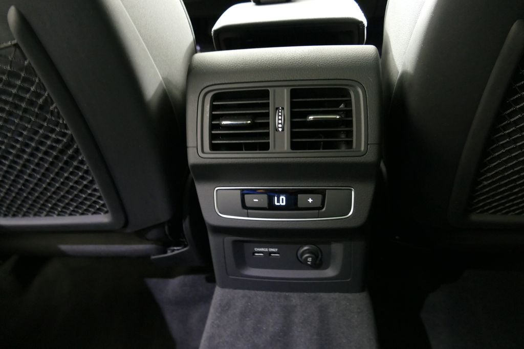 2023 Audi SQ5 Premium Plus quattro