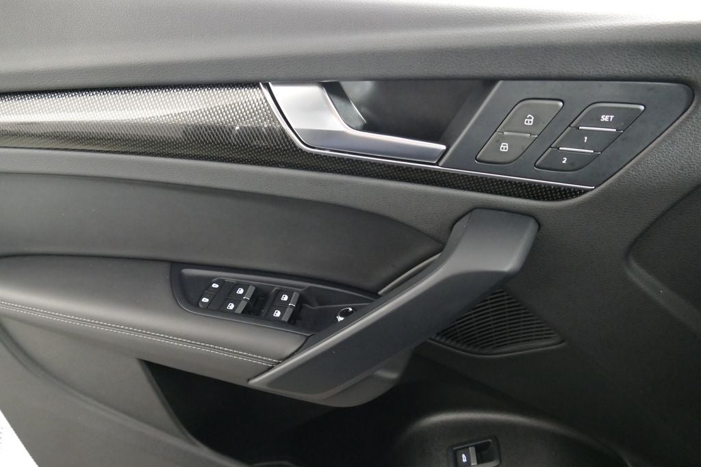 2023 Audi SQ5 Premium Plus quattro