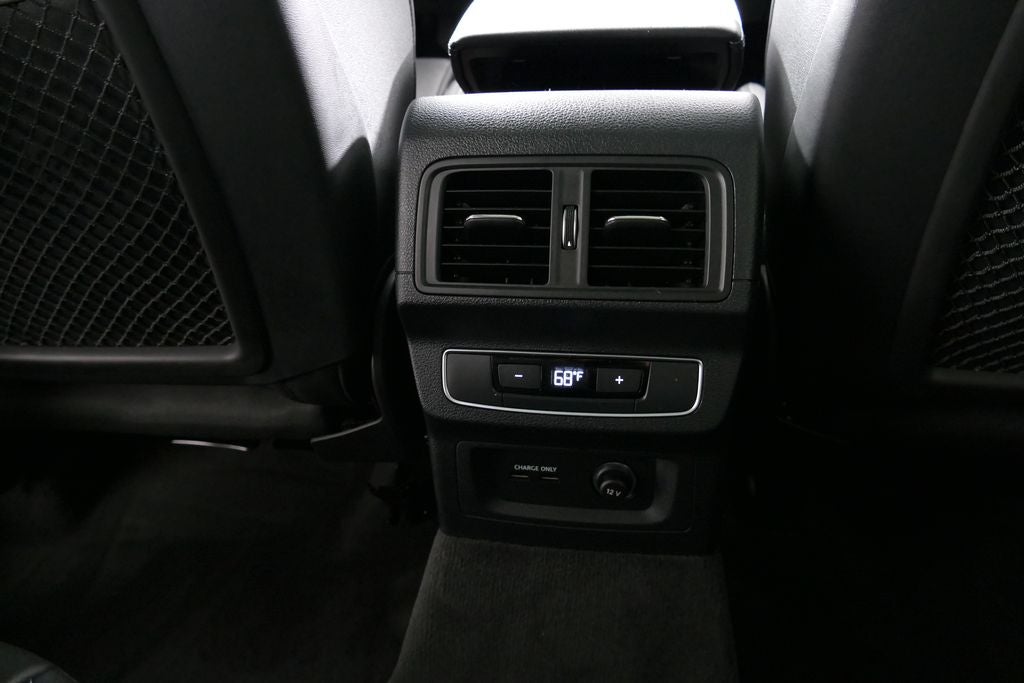 2023 Audi SQ5 Premium Plus quattro