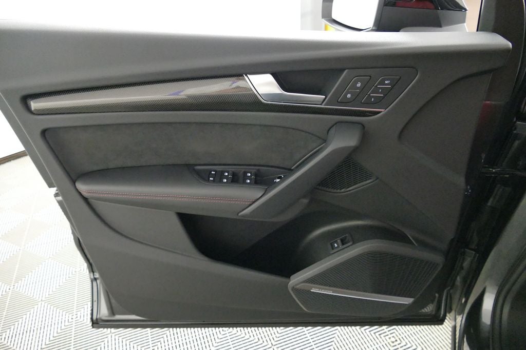 2023 Audi SQ5 Premium Plus quattro