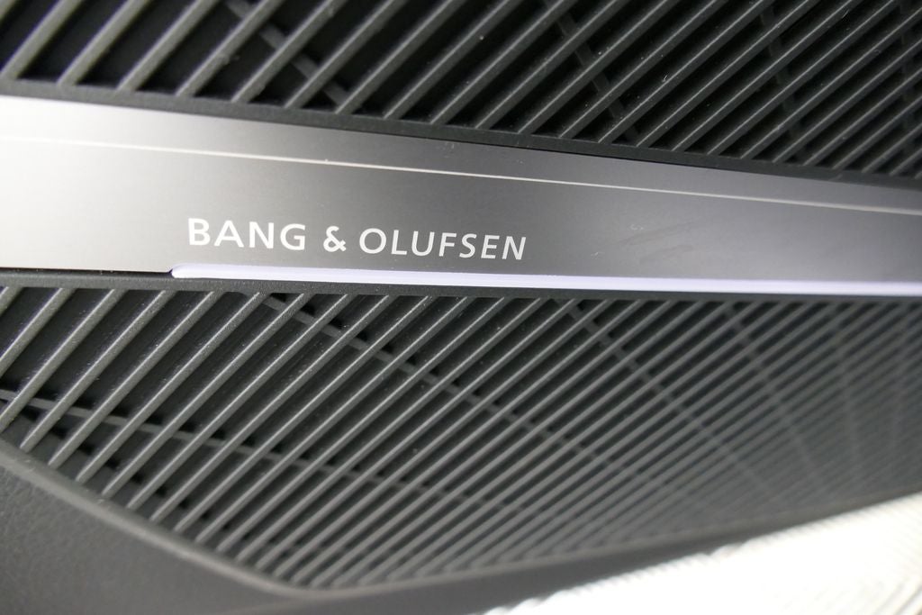 2023 Audi SQ5 Premium Plus quattro