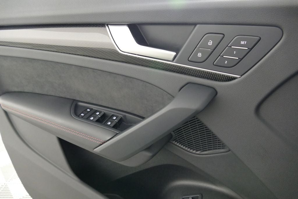2023 Audi SQ5 Premium Plus quattro