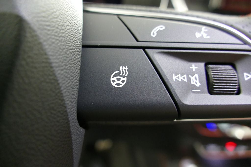 2023 Audi SQ5 Premium Plus quattro