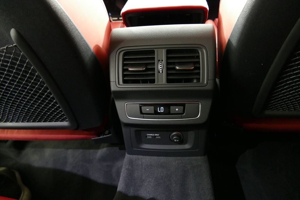 2023 Audi SQ5 Premium Plus quattro